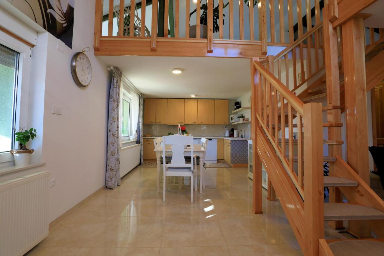 Villa Punta Lika Otočac Exteriör bild